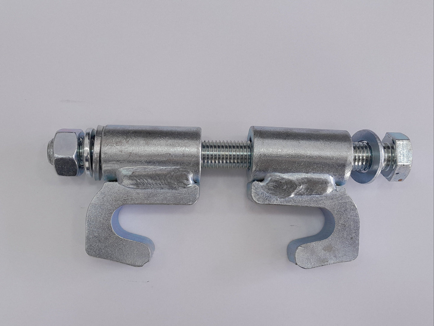 SKRUE, FORBINDER, STAG, BRAKETT FOR CONTAINERE